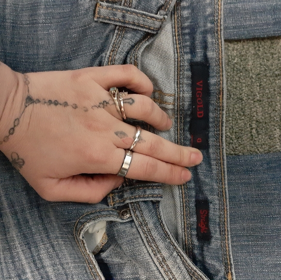 jeans - Picture 3 of 3